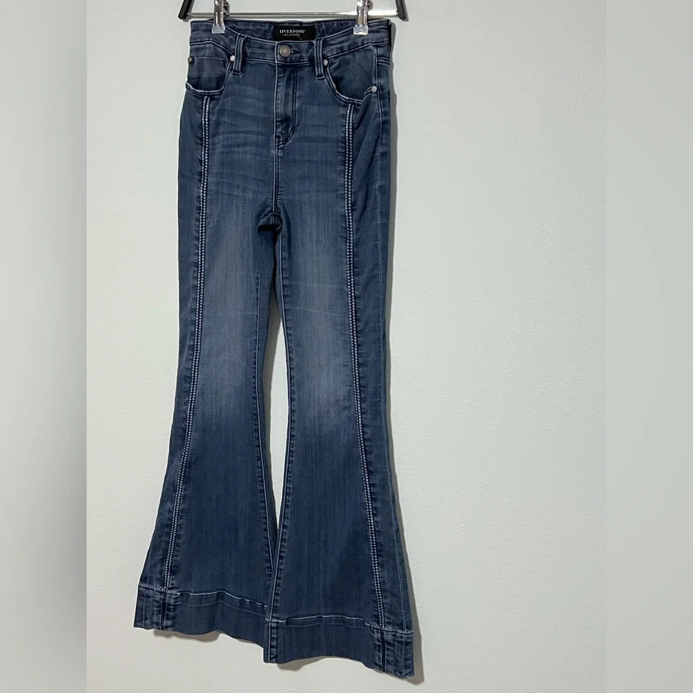 LIVERPOOL Los Angeles Rio Grande High Rise Stretch Flare Jeans - 2/26 - Picture 2 of 7